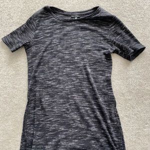 Tunic T-shirt top with side slits